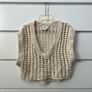 Crochet urban top